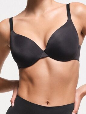 SKIMS Full Coverage Lightly Lined Bra Onyx Black 34D NWT